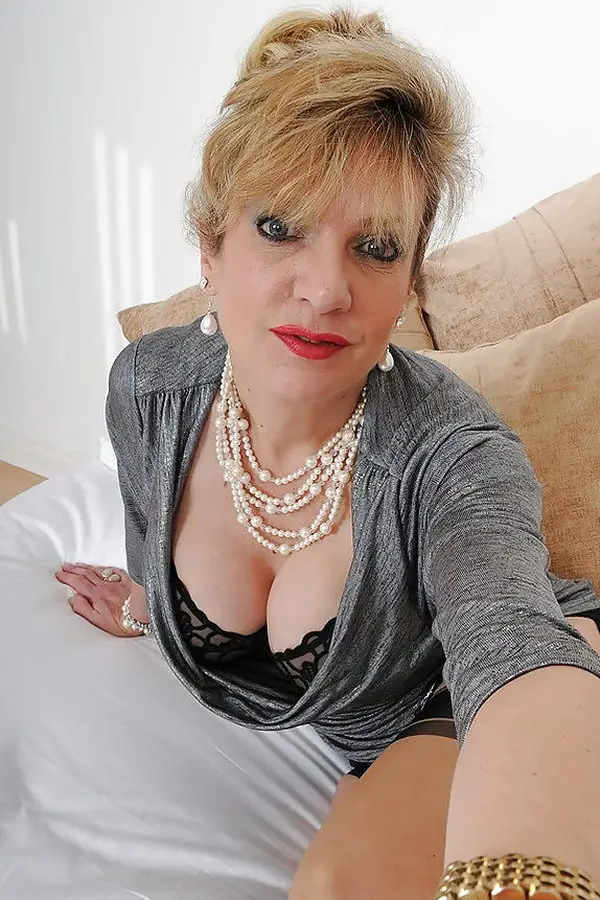 84 Muttis wollen Sex Treffen Wolfsburg